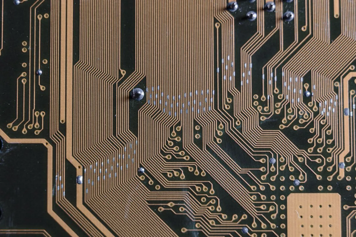 Microsoldering la OnixGSM